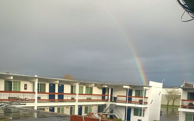 OYO Travelers Inn