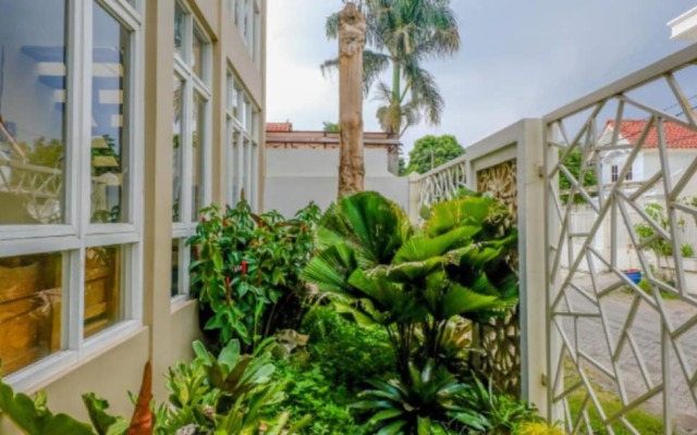 Omah Anin Boarding House