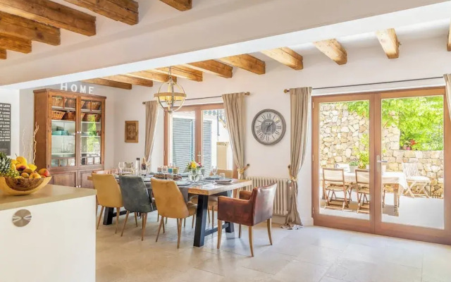 Mallorca Beautiful Villa With Pool in Puigpunyent
