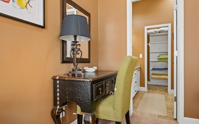 Little Pink - 2 Br Home