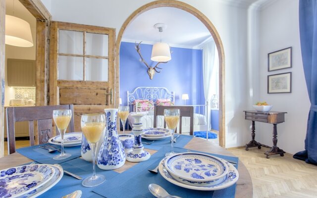 Tyzenhauz Apartments - Classic