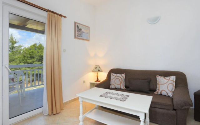 Lias - With Restaurant - A5 Prvi kat