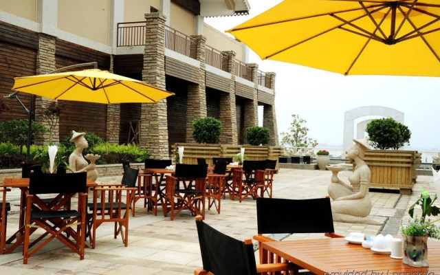 Assorti International Hotel