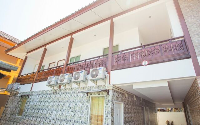 Nida Rooms Don Muang 228 Silk