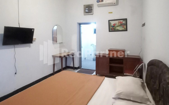 OYO 1036 Hotel Palem 1
