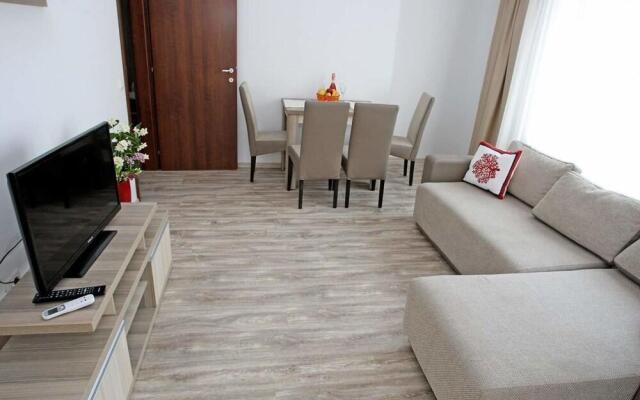 Chic Sea View Apartment Mamaia