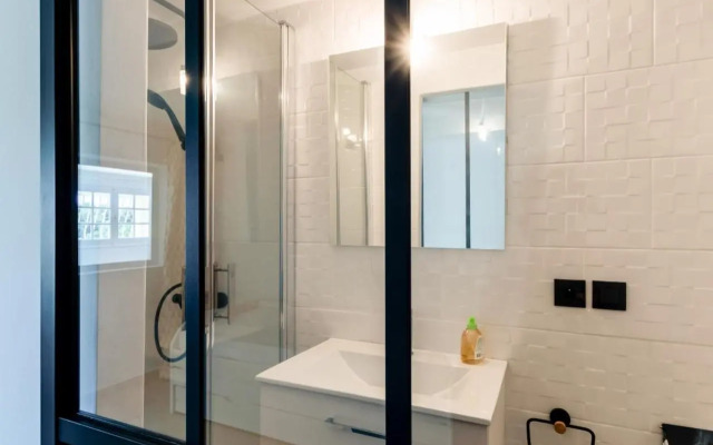 45m in residence with POOL and GARDEN