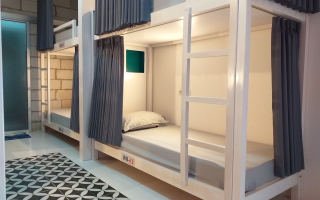 Home Addicts Hostel – Guest Rooms – Yogyakarta