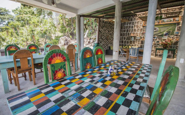 Eco Hotel Uxlabil Atitlan