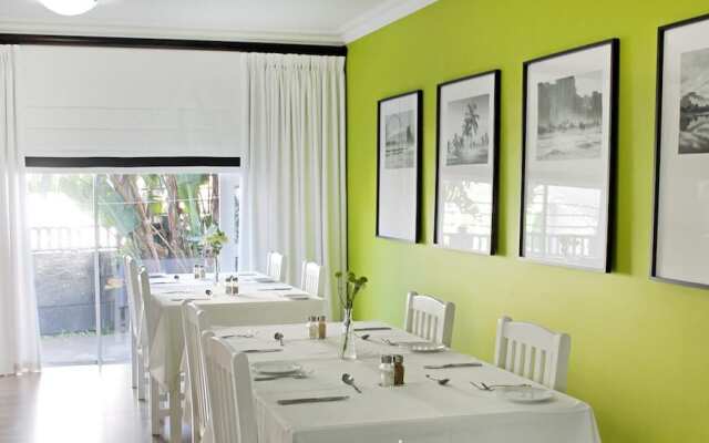 Silver Oaks Boutique Hotel