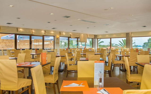 Aristoteles Holiday Resort & Spa