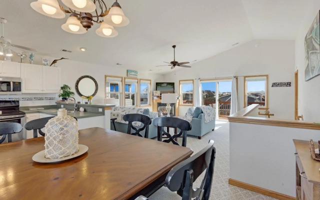 6195 - A Bit of Heaven