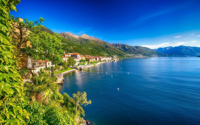 Lago Azzurro Infinity View