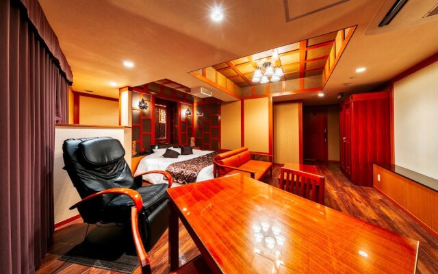 Hotel Lotus Otsu  - Adults Only