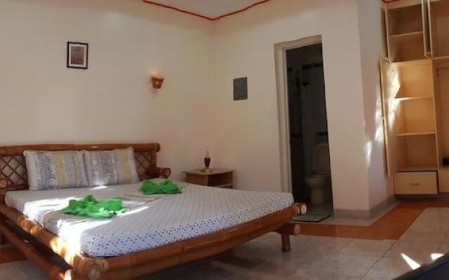 Dumaguete Snowman Resort and Dive Center