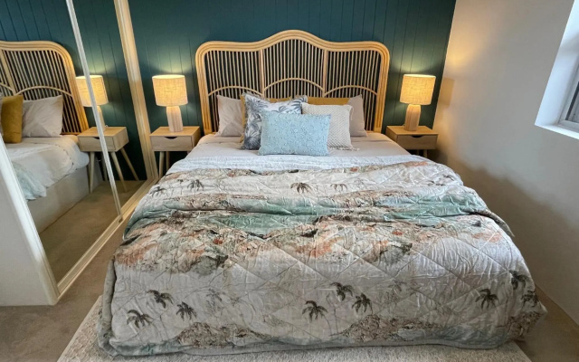 Seabreeze at Semaphore #8 - On the Esplanade – Guest Rooms – Adelaide