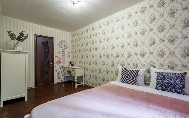 MaxRealty24 on Lobachevsky street 80