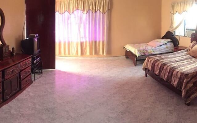 Nicole's Guest Home