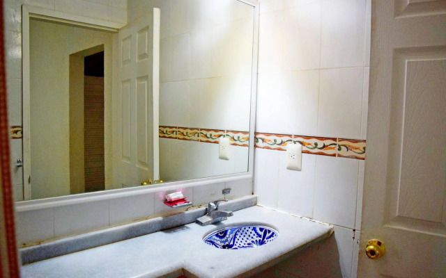 Hotel Corona Zihuatanejo