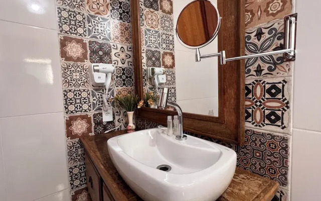 Pouso das Flores - Próximo a Maria Fumaça