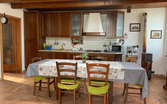 Casa degli Ulivi by holidayngo