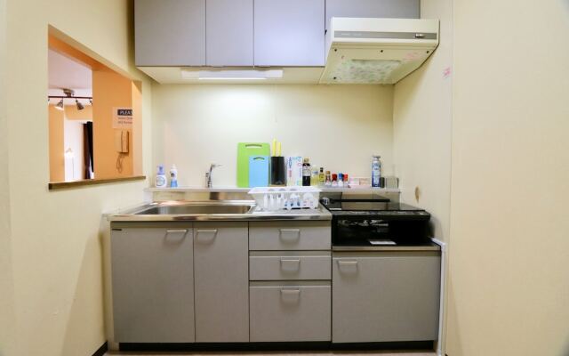 Sepia yamanote room202