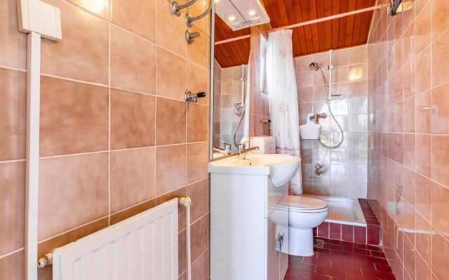 Nice Home in Medulin With Wifi and 2 Bedrooms