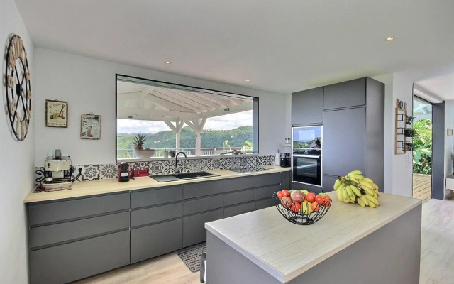 Villa Lanati, 4 ch avec piscine & vue campagne