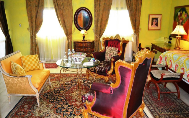 Palacio Domain Luxurious Boutique Hotel