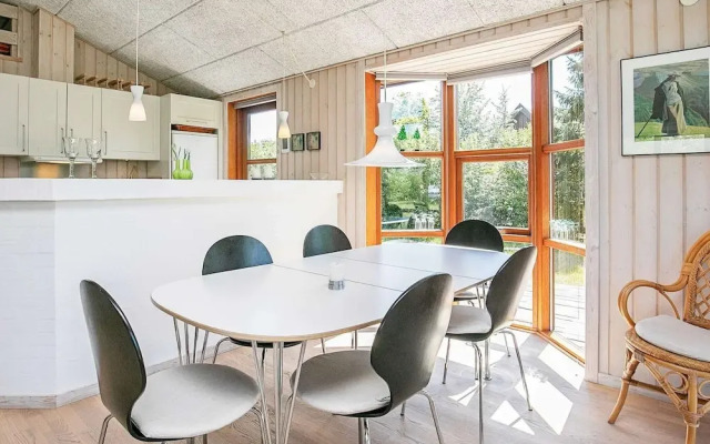 8 Person Holiday Home in Ulfborg