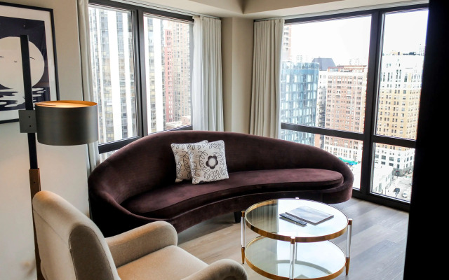 Thompson Chicago, by Hyatt