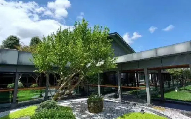 Youbo· Qingcheng Courtyard Hot Spring Hotel