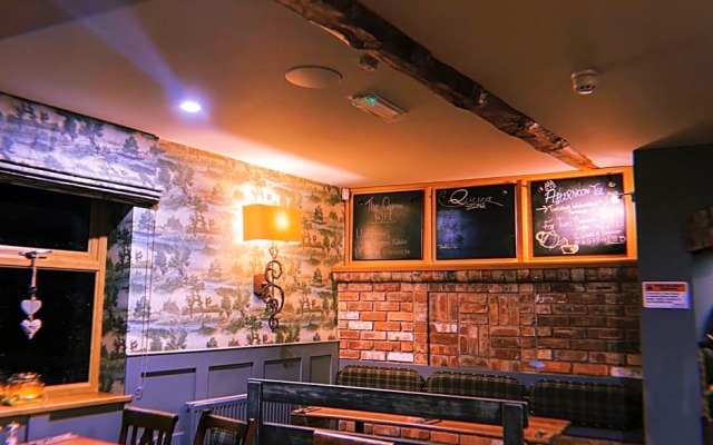 The Queens At Horton