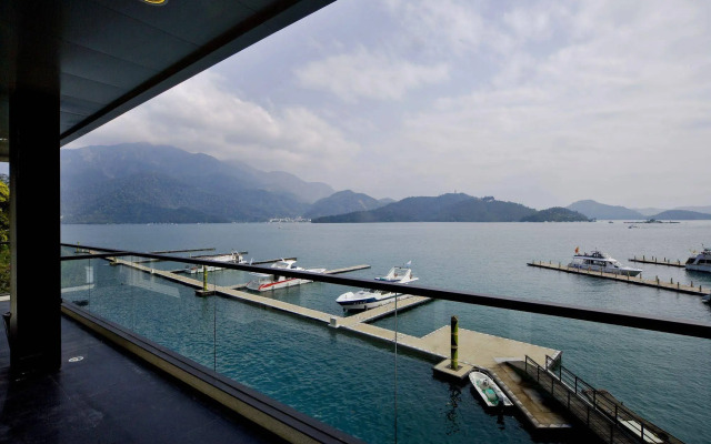 Spa Home Sun Moon Lake Luxury Lakeside Hotel