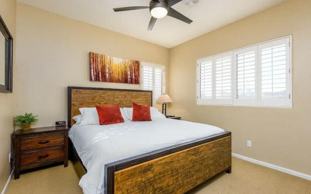 Casa Solara 4 Bedroom Home by RedAwning