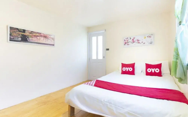 OYO 75359 Thaiburi Thara Resort