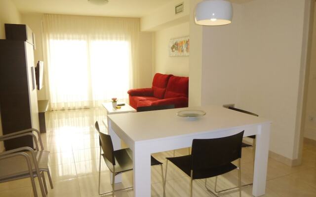 Peaceful Apartment in Roses near de la Punta Beach