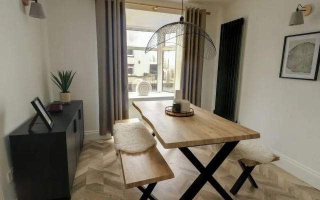1 Mona Terrace