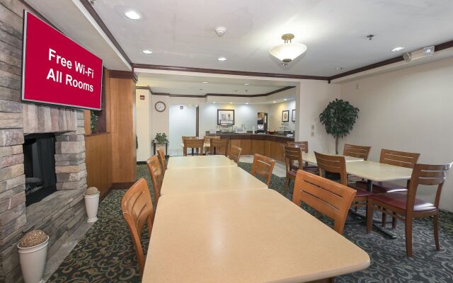 Red Roof Inn Cedar Rapids