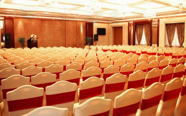 Jinlong Yufeng Hotel