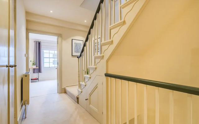 Charming Spacious 5 Bed Mews House - Kensington