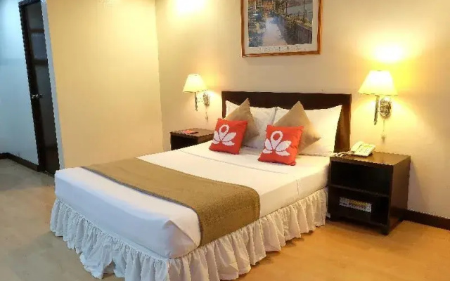 ZEN Rooms Basic Quezon V Mapa