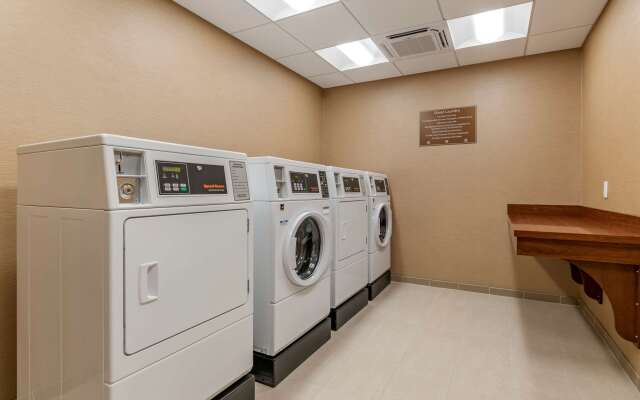 Comfort Suites Camp Hill-Harrisburg West