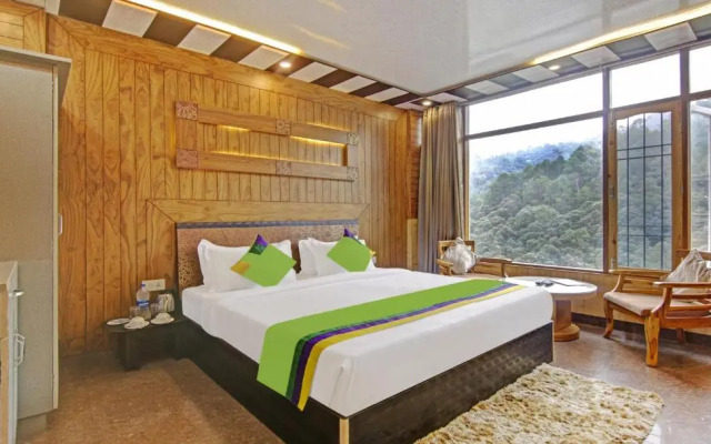 Treebo Srishti Vaikunth With Mountain View