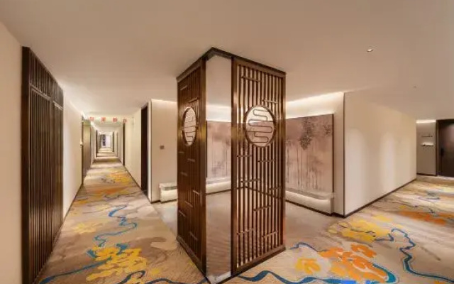 Zhengzhou Finance Island Zhengda First Affiliated Hospital Madison Hotel