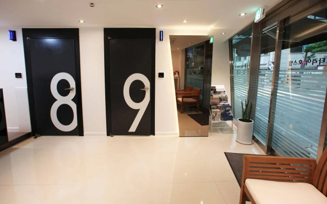 Starria Hostel Foreign Guest Only