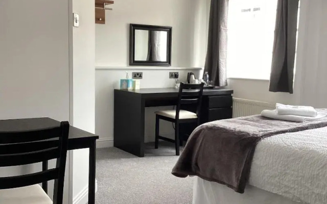 The Silverton Inn - B&B