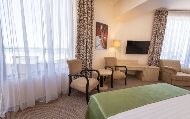 Hotel Bueno