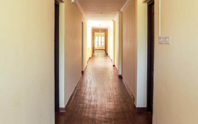 Shiva Guest House by OYO Rooms