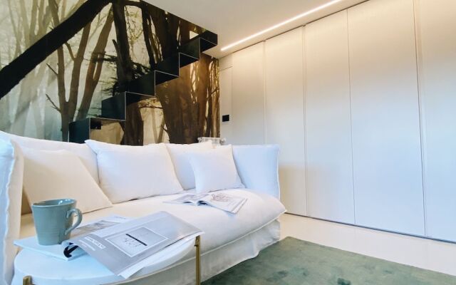 Pietro Micca 4 - Mansarda in Bianco P IVA